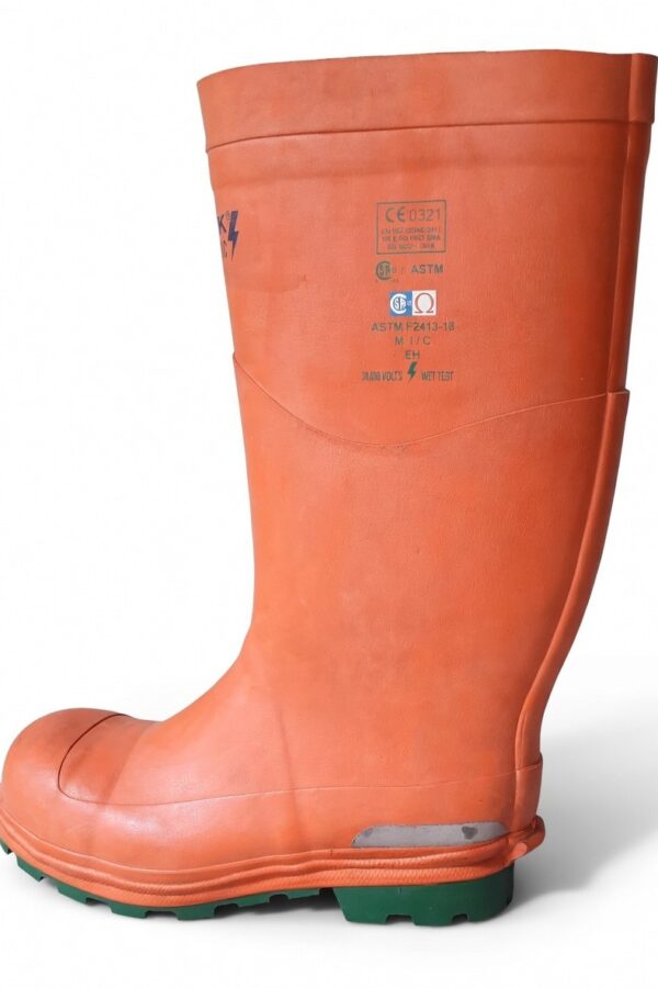 dielectric boots